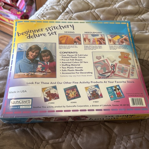 Beginner stitchery set - Picture 3 of 4